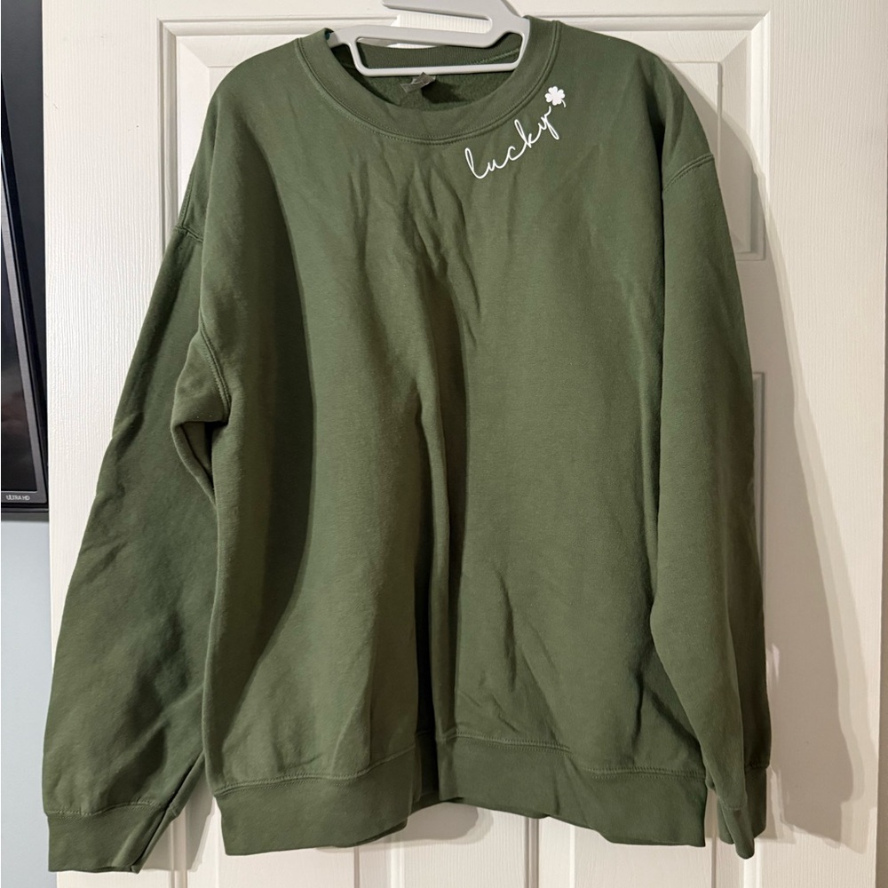 Women’s St Pats Day Crewneck Sweater